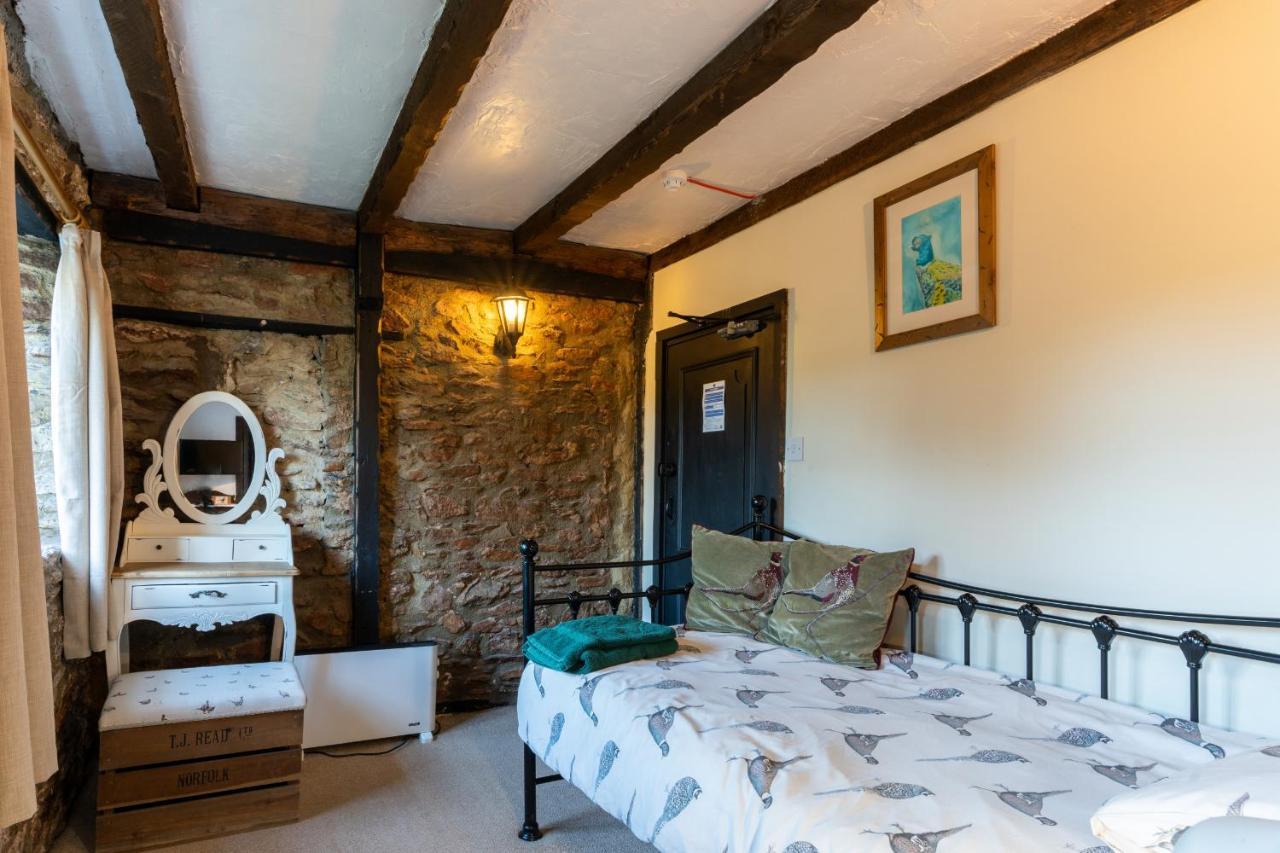 Finest Retreats - The Old Church House Inn Broadhempston Kültér fotó