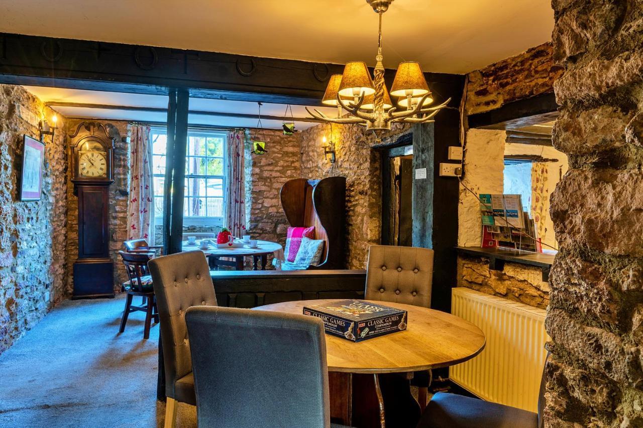 Finest Retreats - The Old Church House Inn Broadhempston Kültér fotó